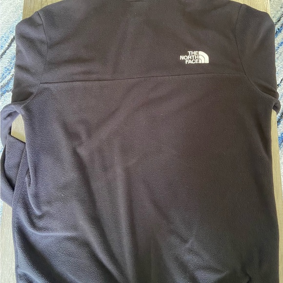 The North Face Micro fleece 1/4 zip - Picture 2 of 5
